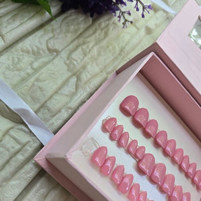 US-Maroon Pink glossy ultra short 05